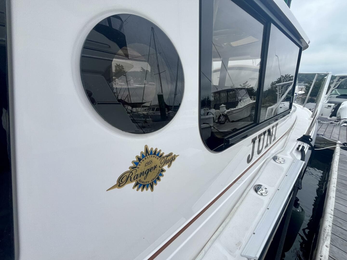 2023 Ranger Tugs R-27 — photo 58