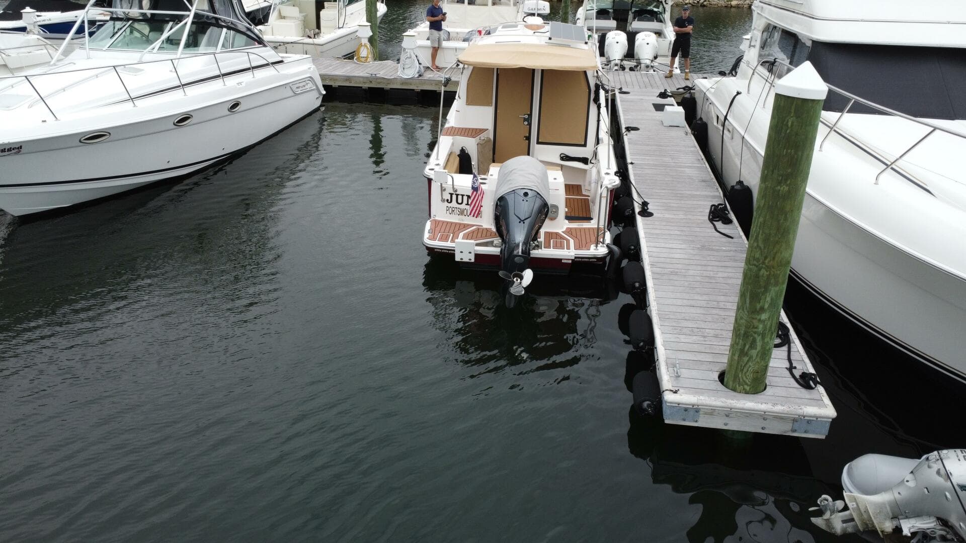 2023 Ranger Tugs R-27 — photo 11