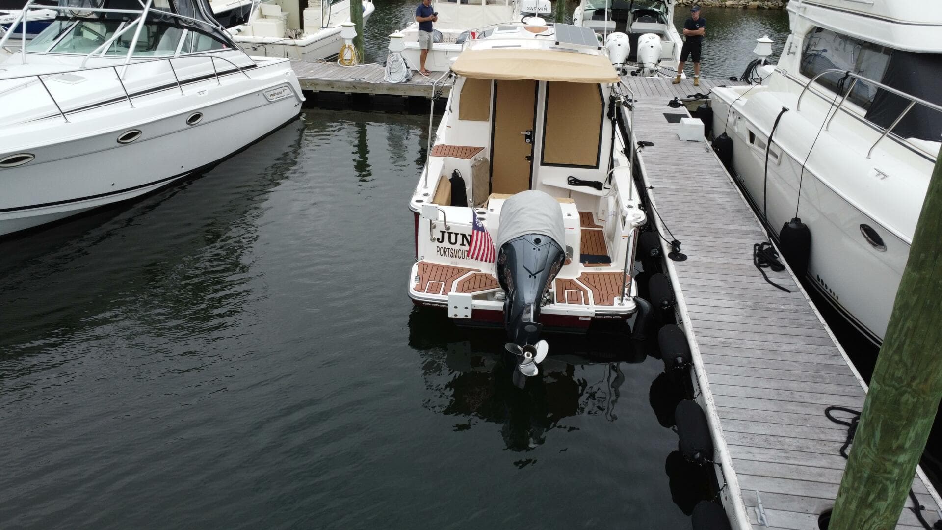 2023 Ranger Tugs R-27 — photo 12