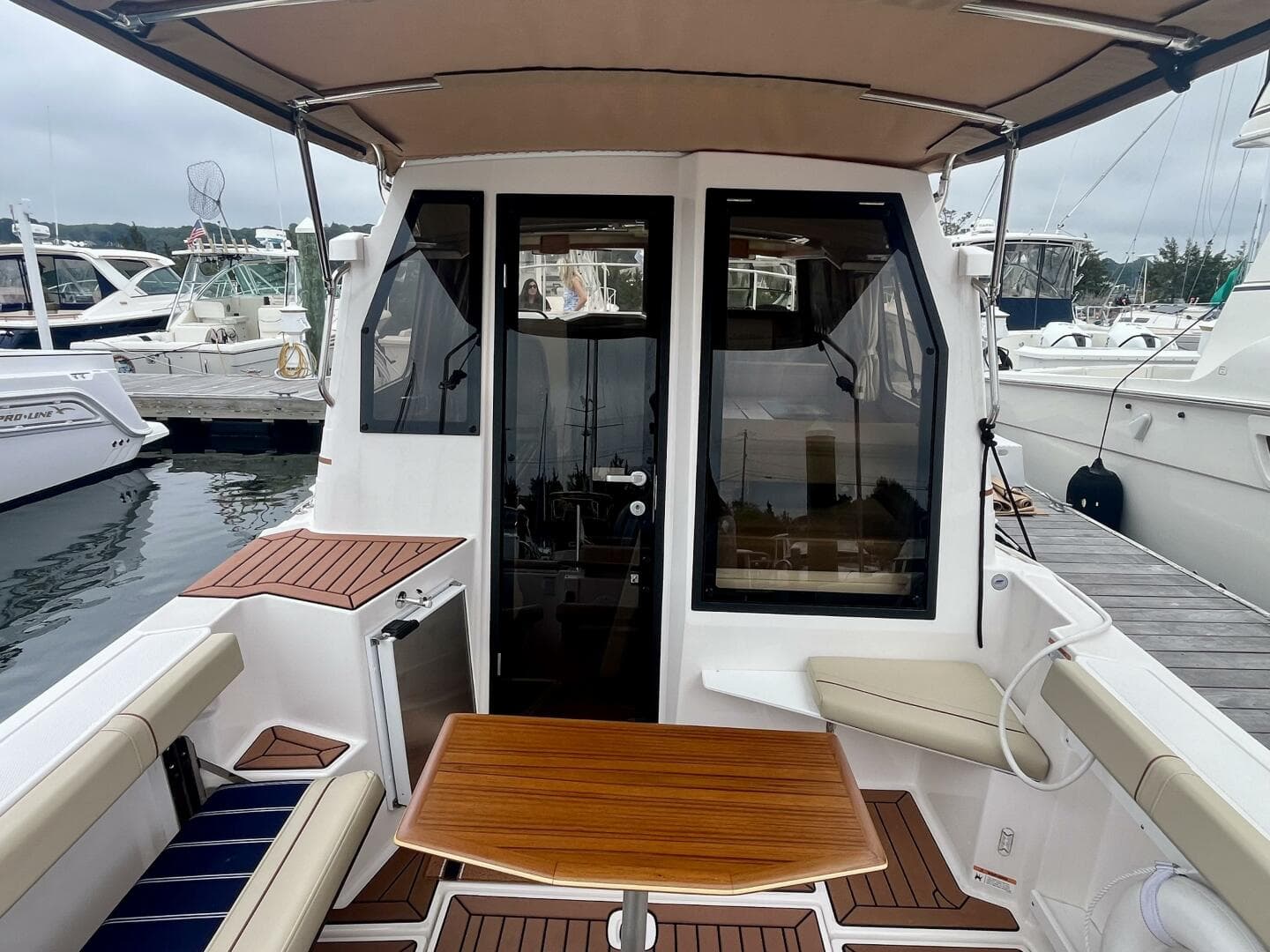 2023 Ranger Tugs R-27 — photo 29