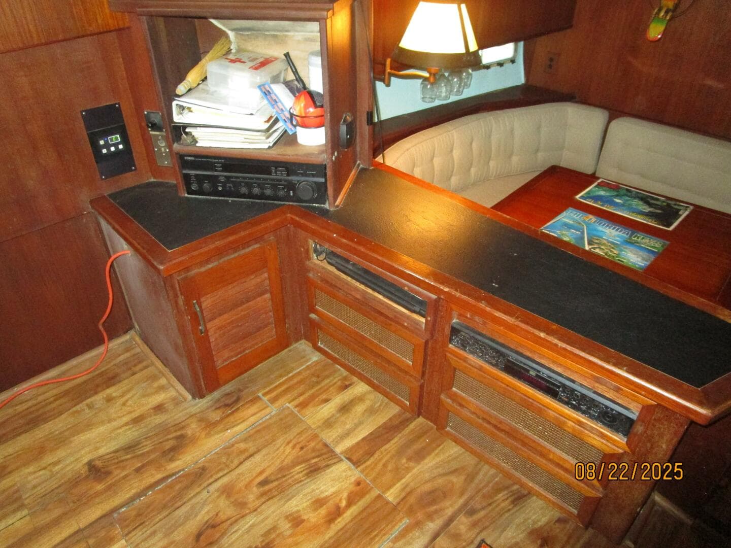 1984 Viking 44 — photo 34
