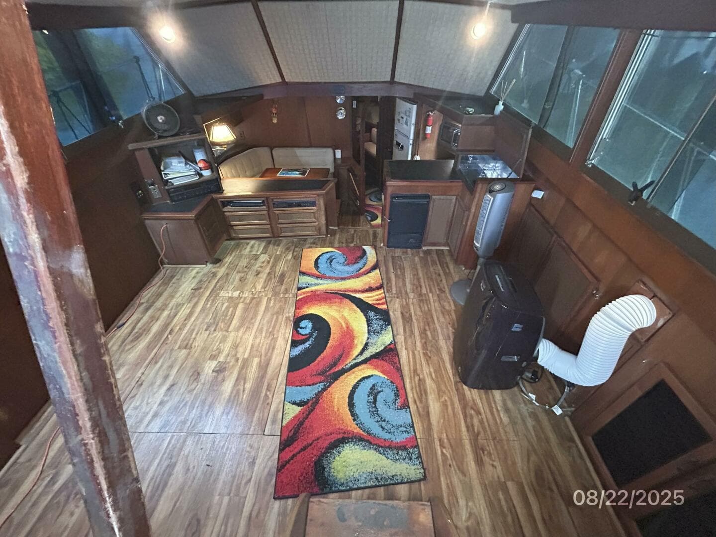 1984 Viking 44 — photo 30
