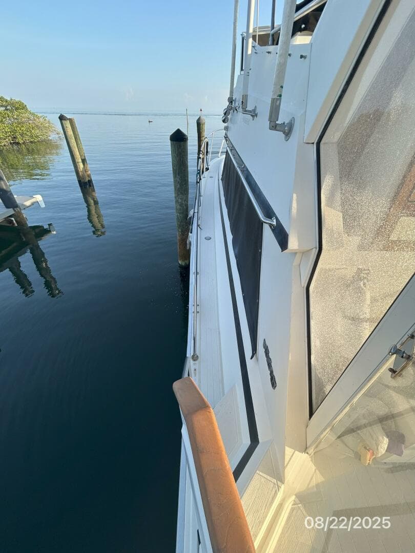 1984 Viking 44 — photo 11