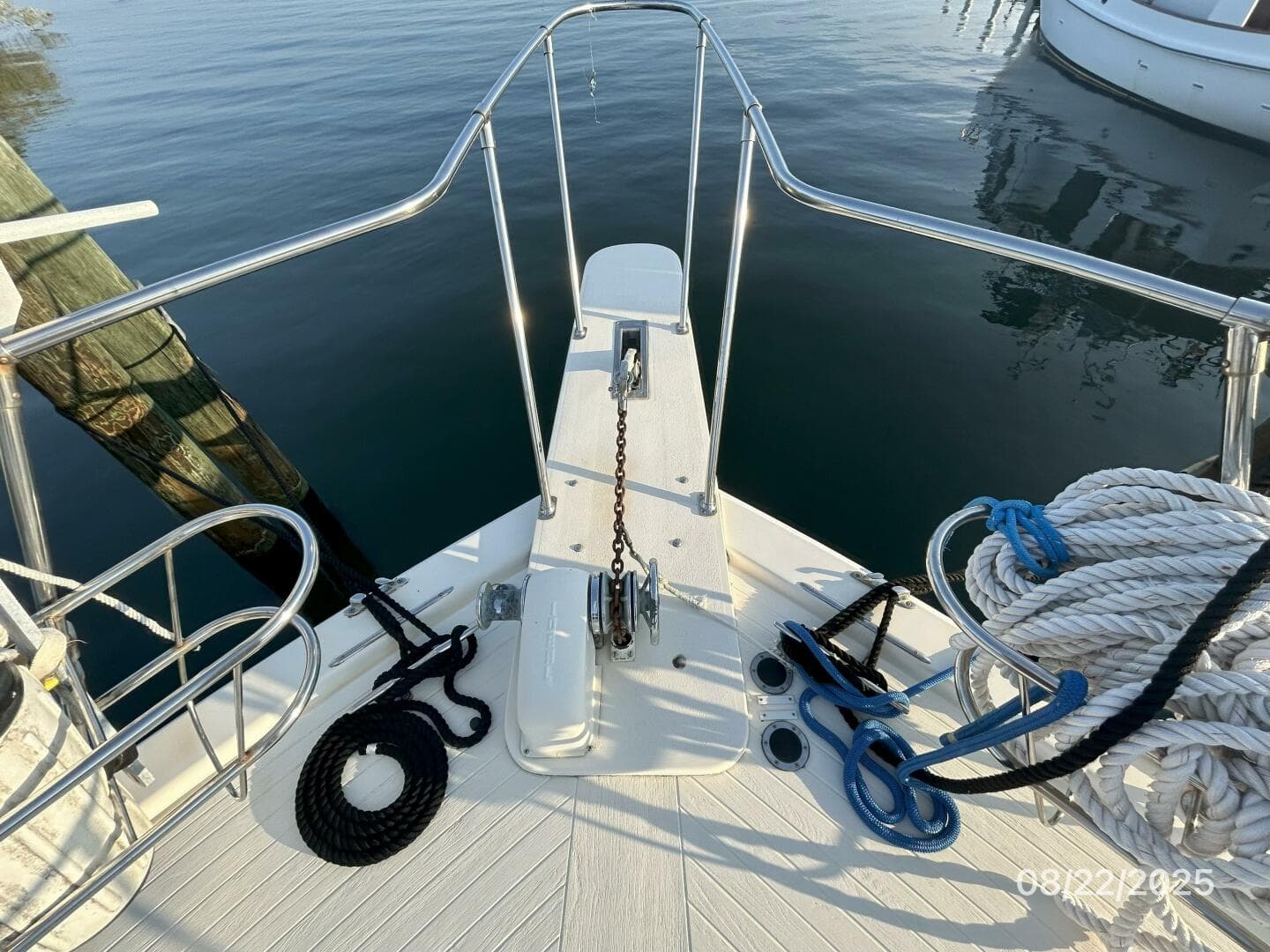 1984 Viking 44 — photo 6