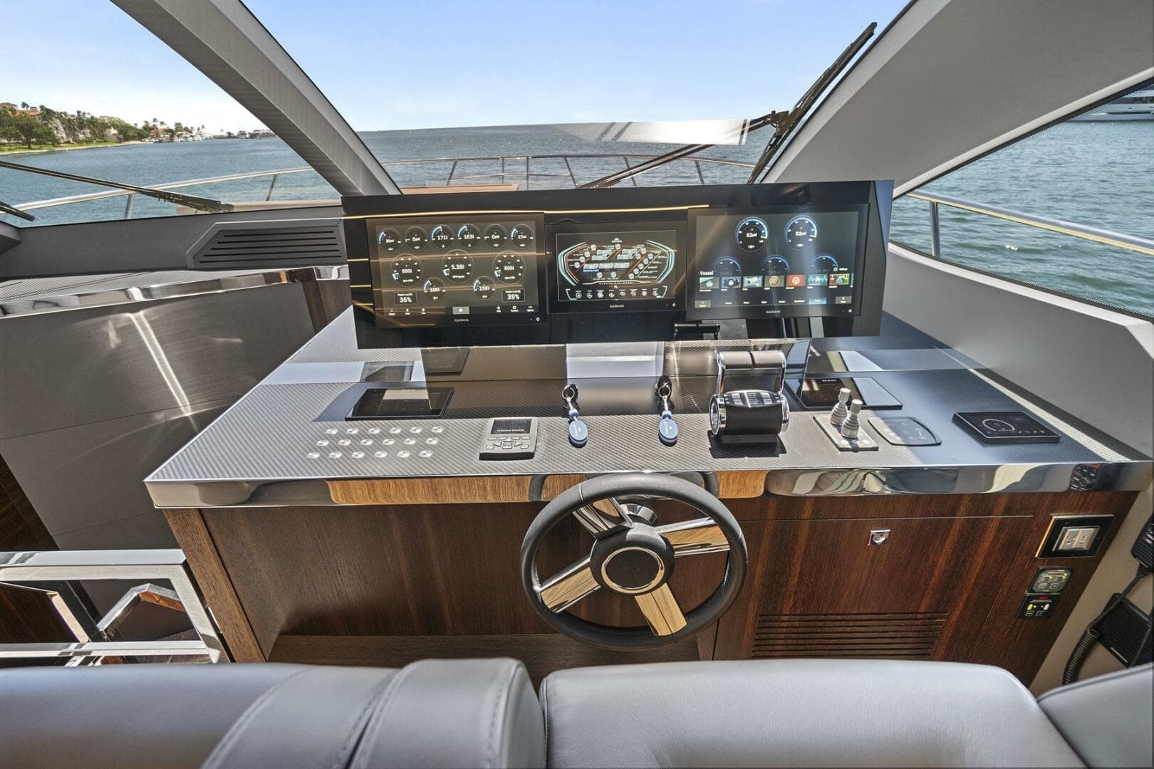 2023 Astondoa 66 Flybridge — photo 24