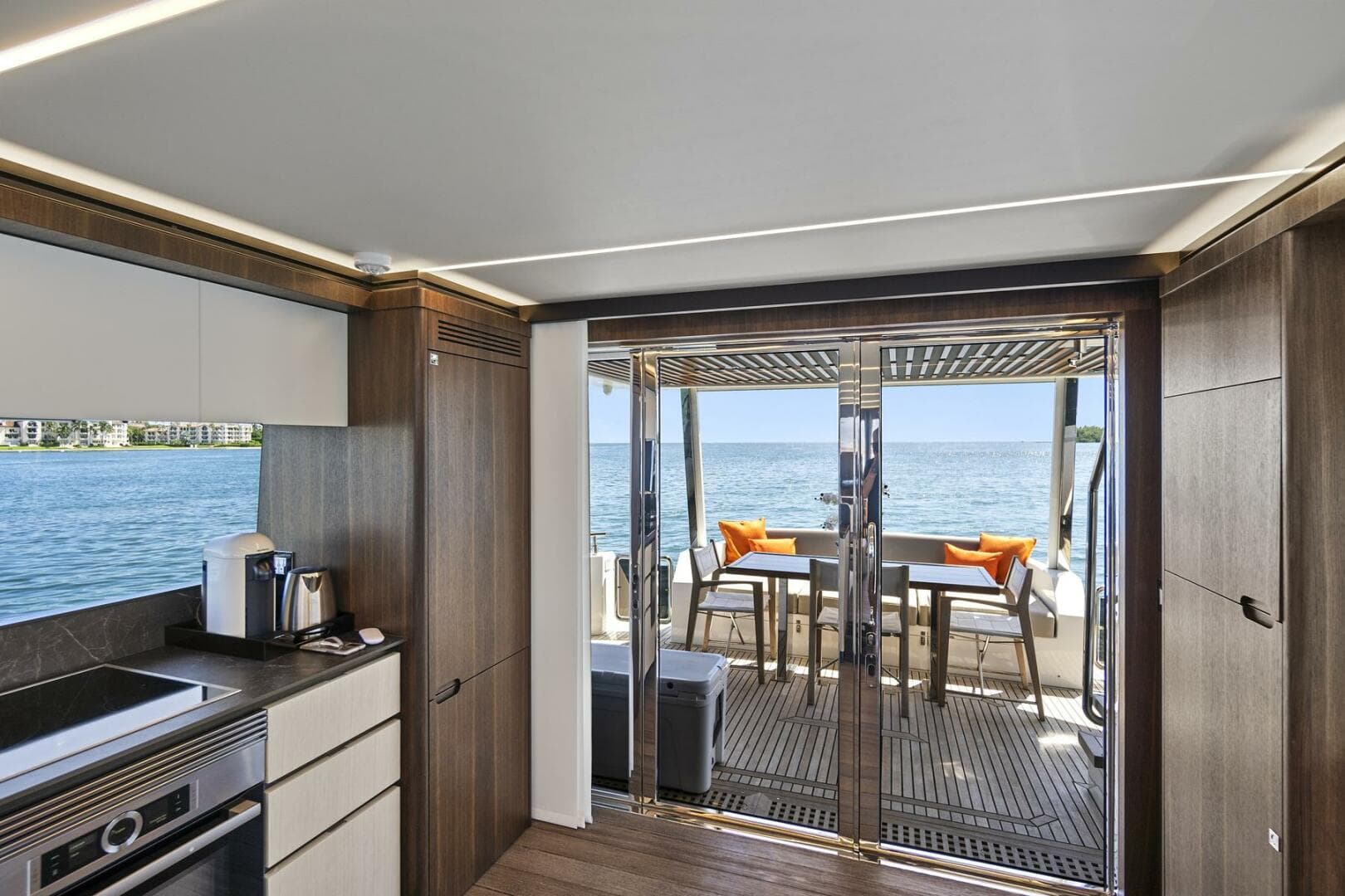 2023 Astondoa 66 Flybridge — photo 16