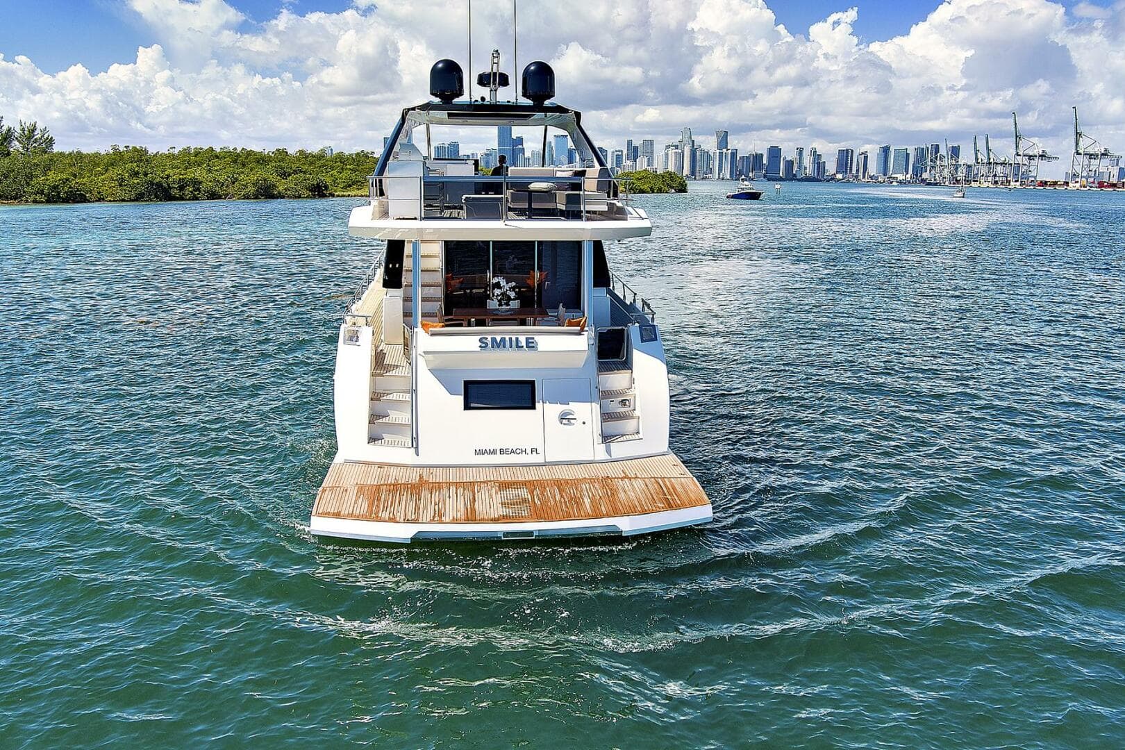 2023 Astondoa 66 Flybridge — photo 3