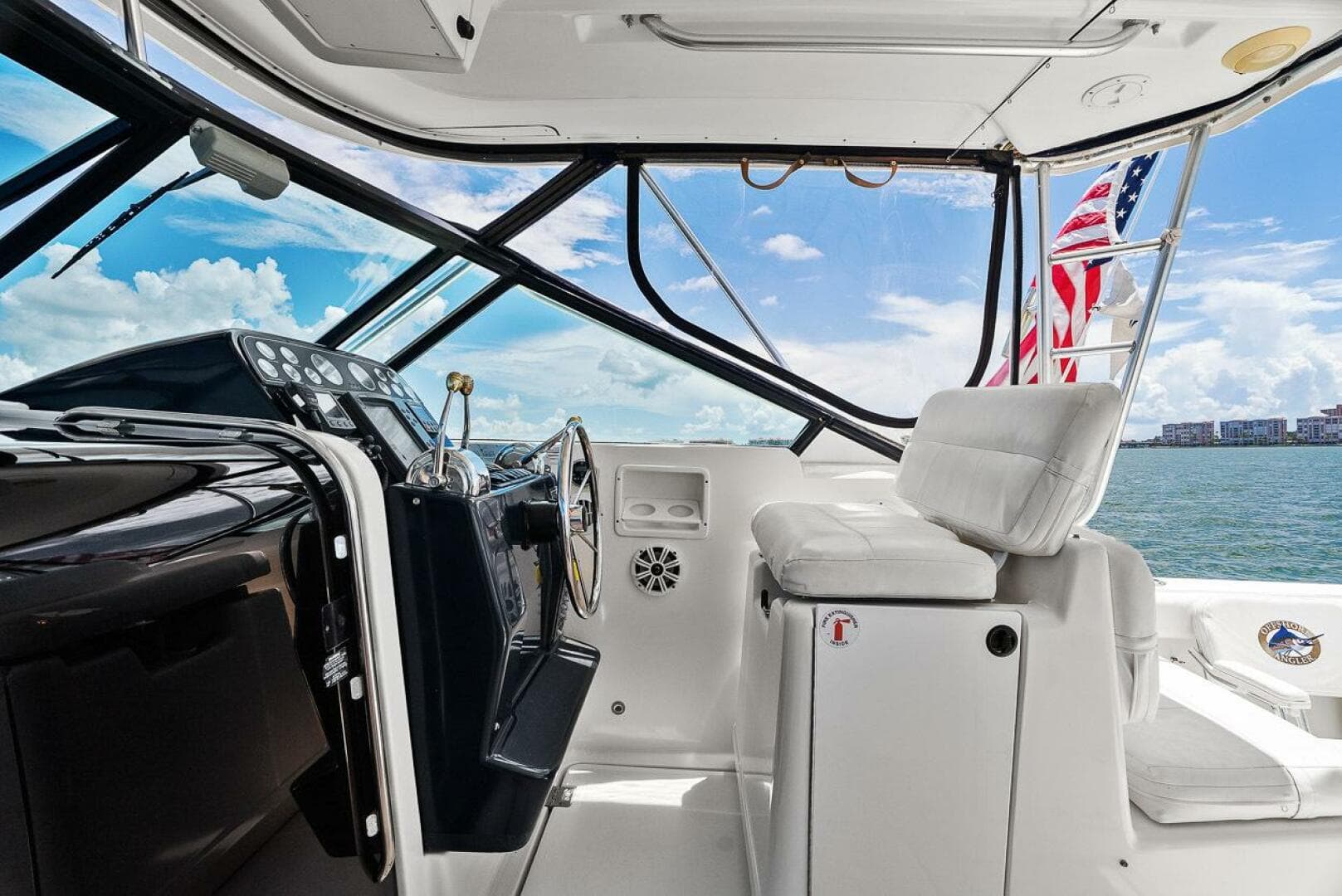 2003 Tiara Yachts 3100 Open LE — photo 70