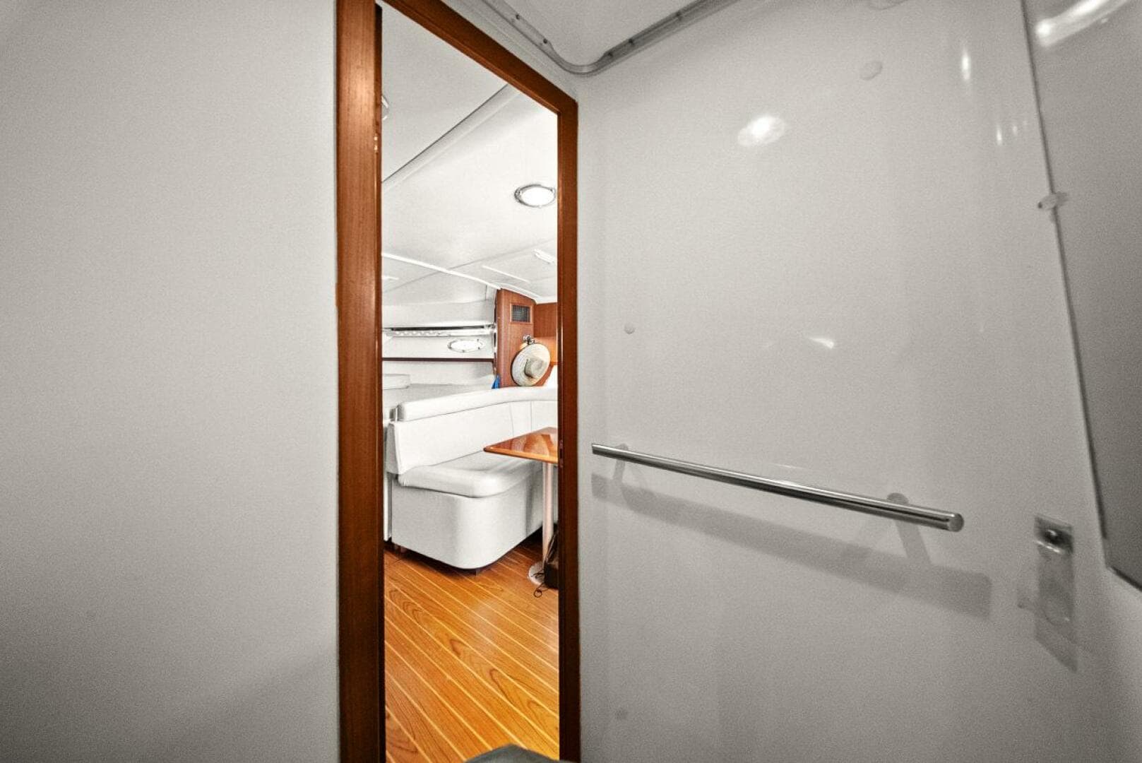 2003 Tiara Yachts 3100 Open LE — photo 15