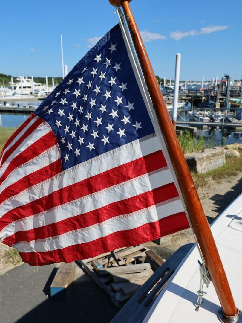 2008 Hunt Yachts Surfhunter 29 Hardtop Express — photo 31