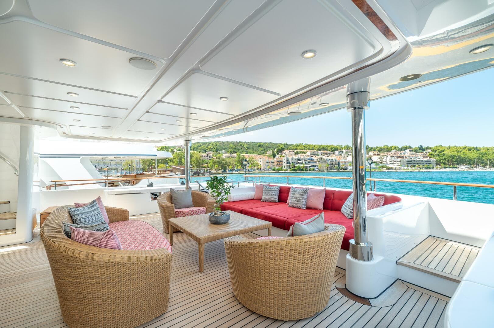 2007 Crn — photo 62