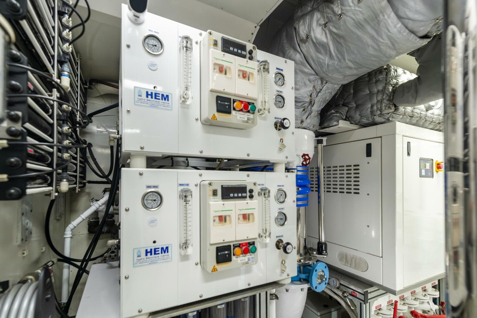 2007 Crn — photo 79