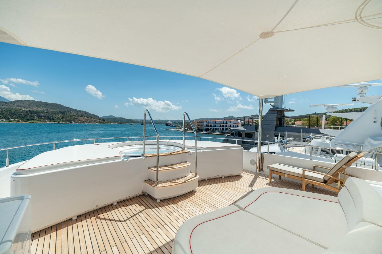 2007 Crn — photo 52