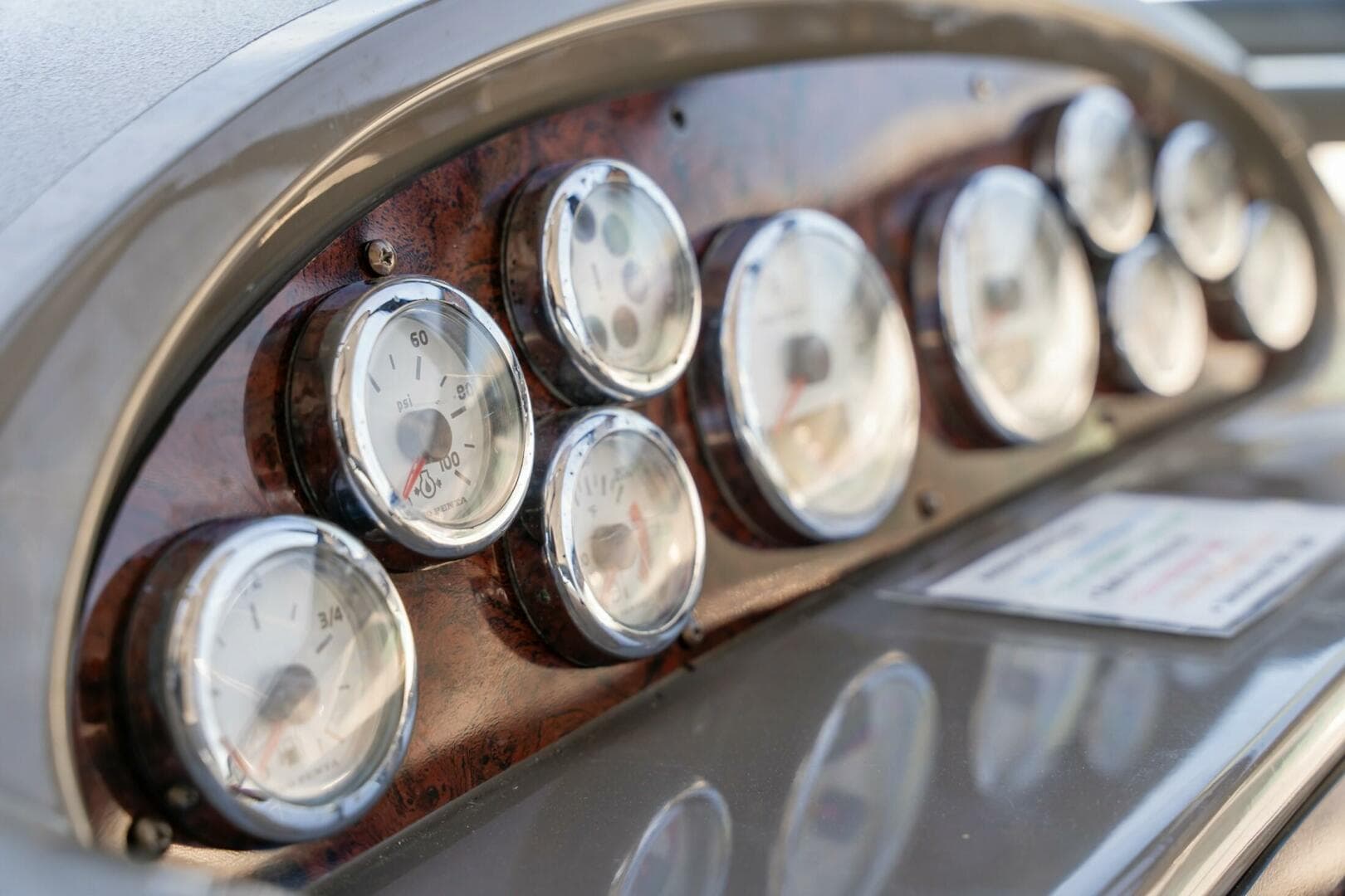 2008 Regal Commodore 4060 — photo 10