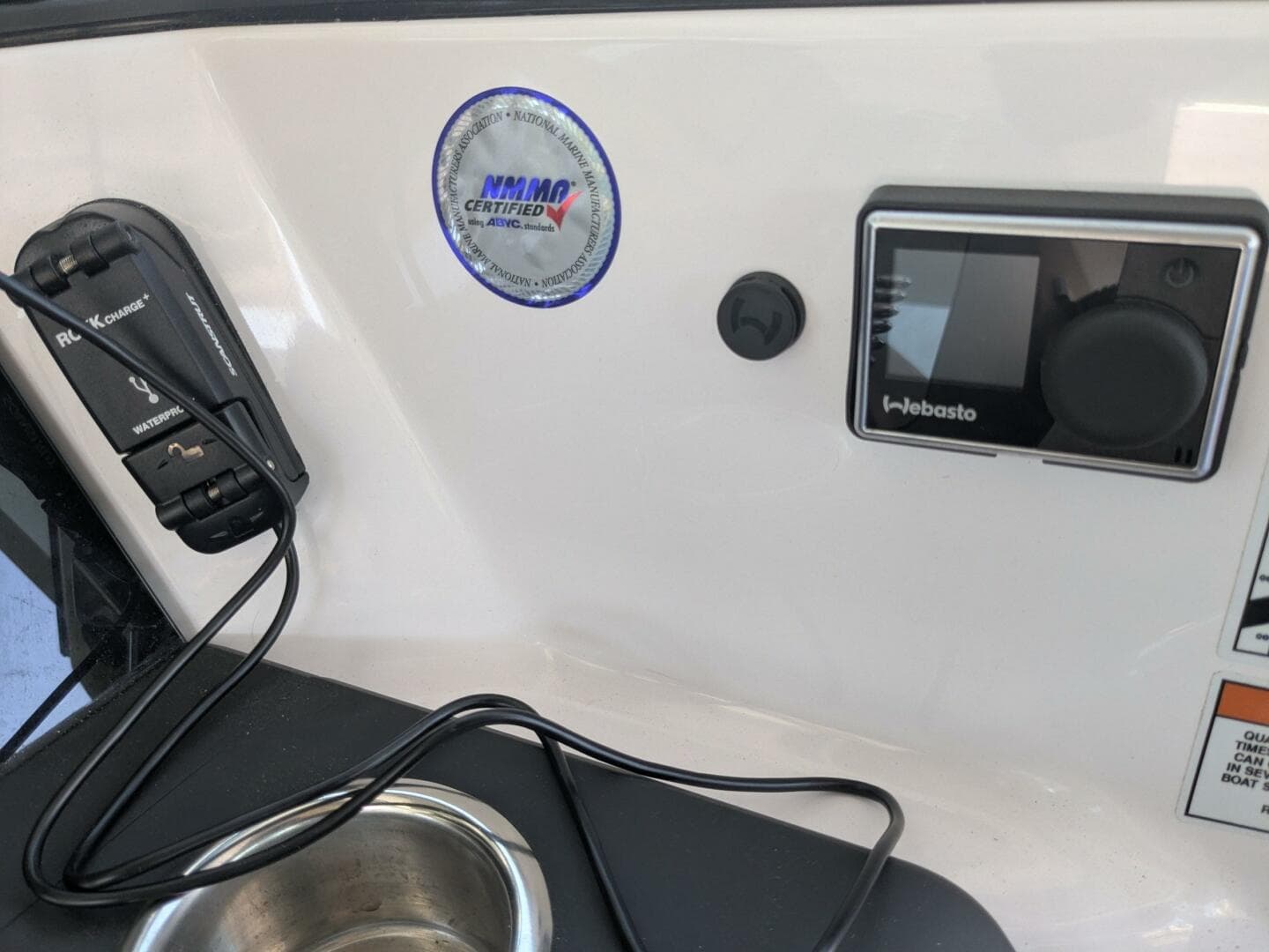 2024 Axopar 37 Cross Cabin With Bench Seat, V10s — photo 36