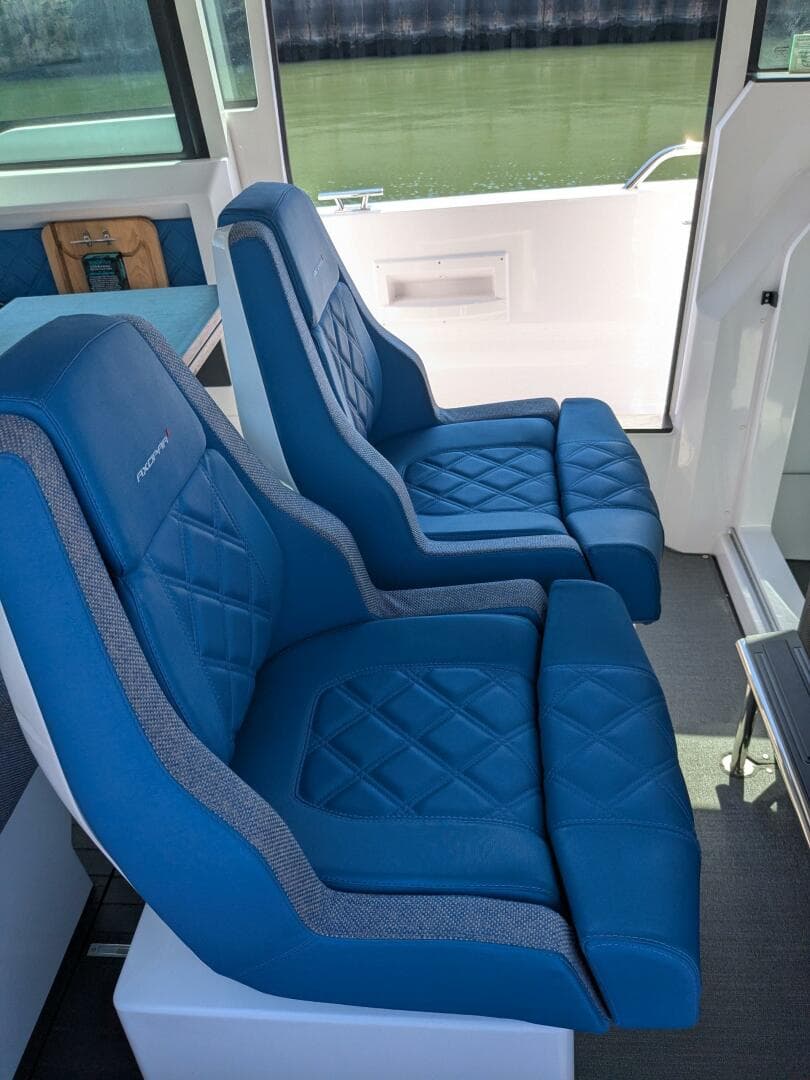 2024 Axopar 37 Cross Cabin With Bench Seat, V10s — photo 31