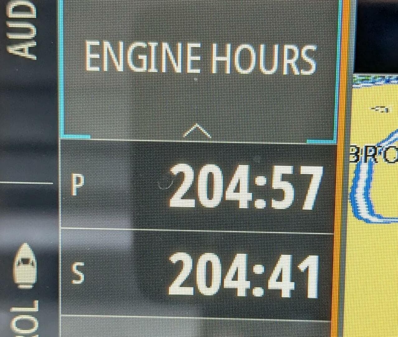 2024 Axopar 37 Cross Cabin With Bench Seat, V10s — photo 39