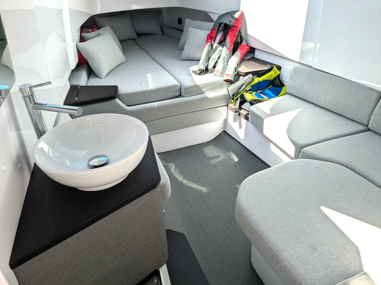 2024 Axopar 37 Cross Cabin With Bench Seat, V10s — photo 43