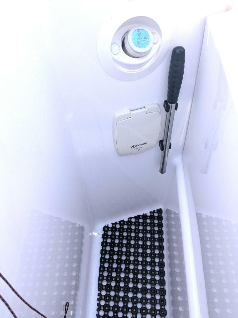 2024 Axopar 37 Cross Cabin With Bench Seat, V10s — photo 27