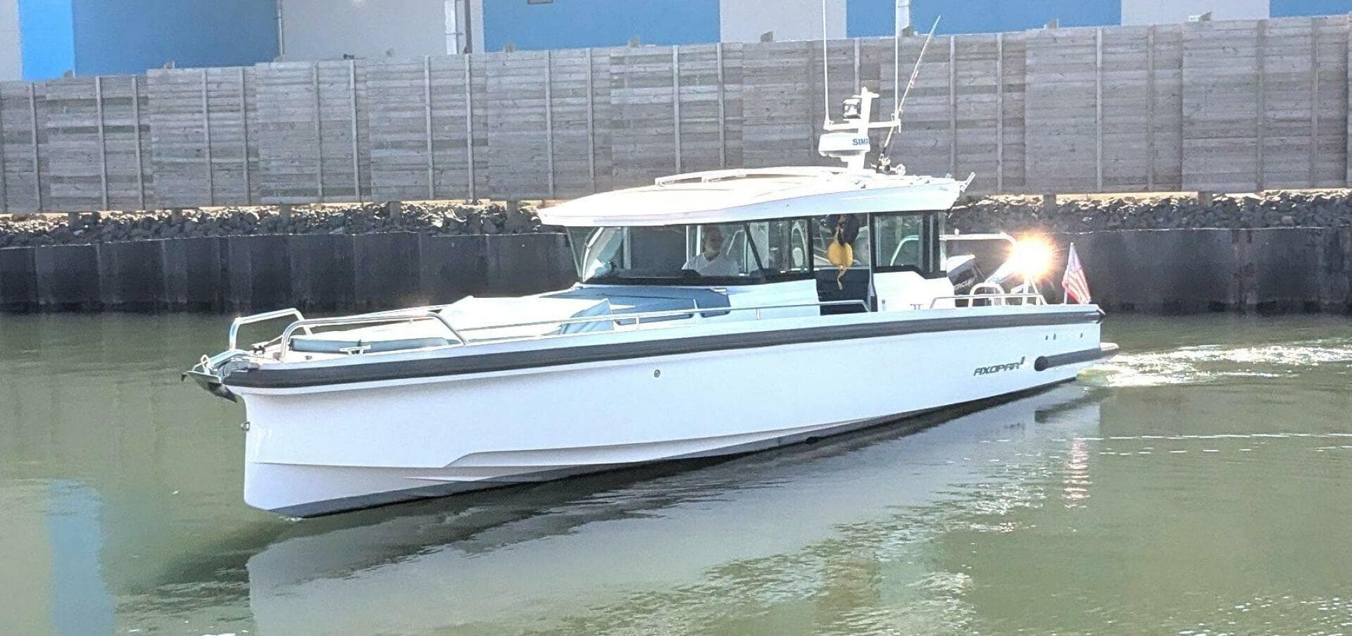 2024 Axopar 37 Cross Cabin With Bench Seat, V10s — photo 6