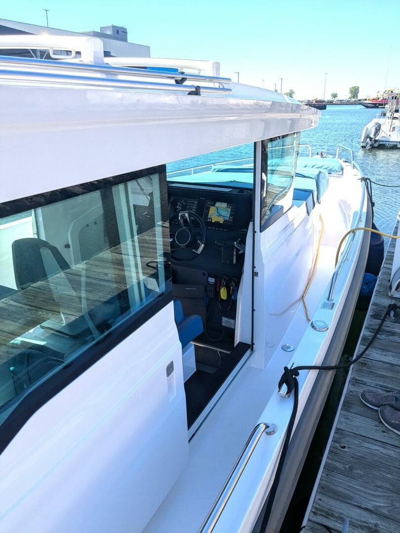 2024 Axopar 37 Cross Cabin With Bench Seat, V10s — photo 16