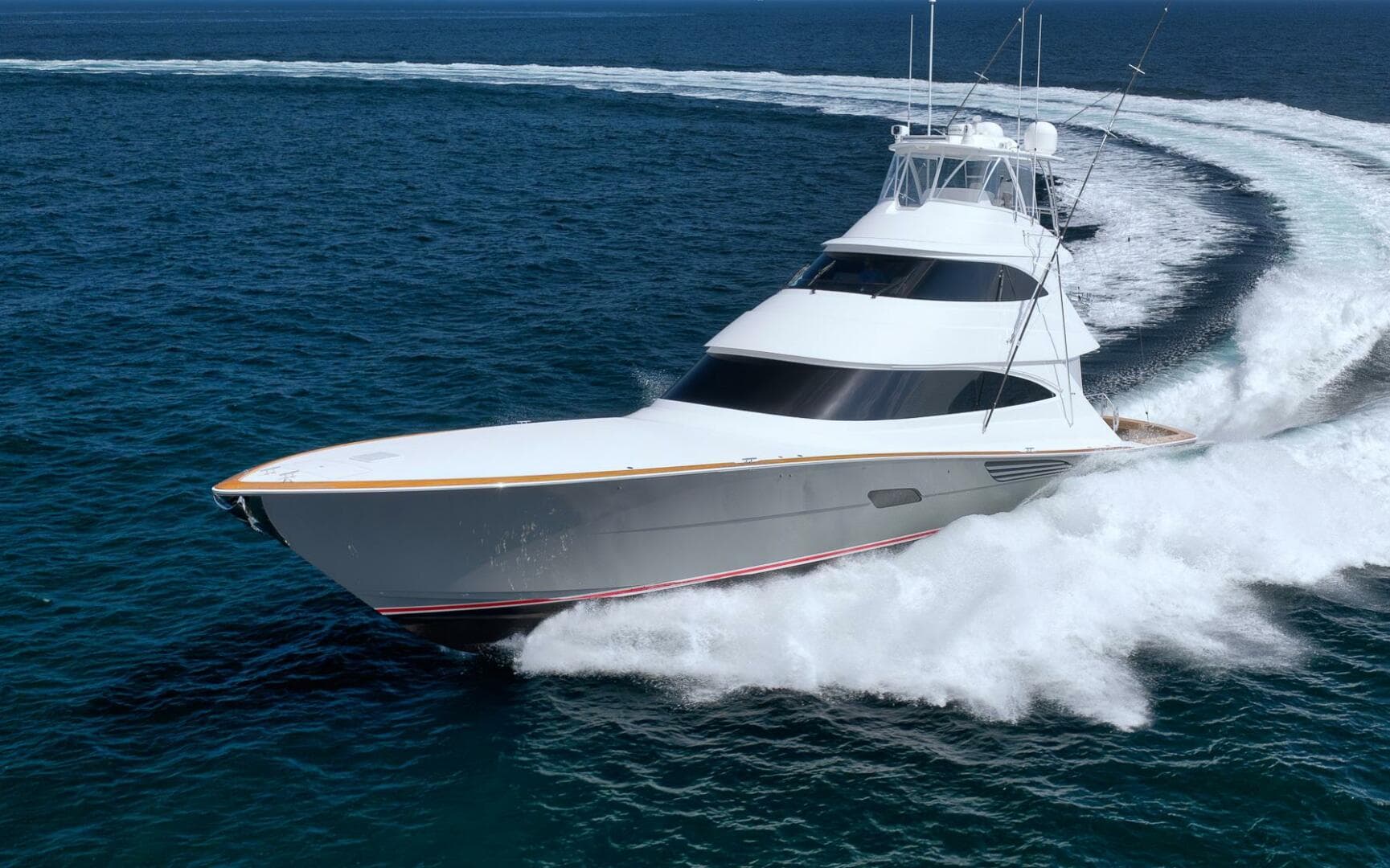2025 Viking 90 Convertible — photo 171