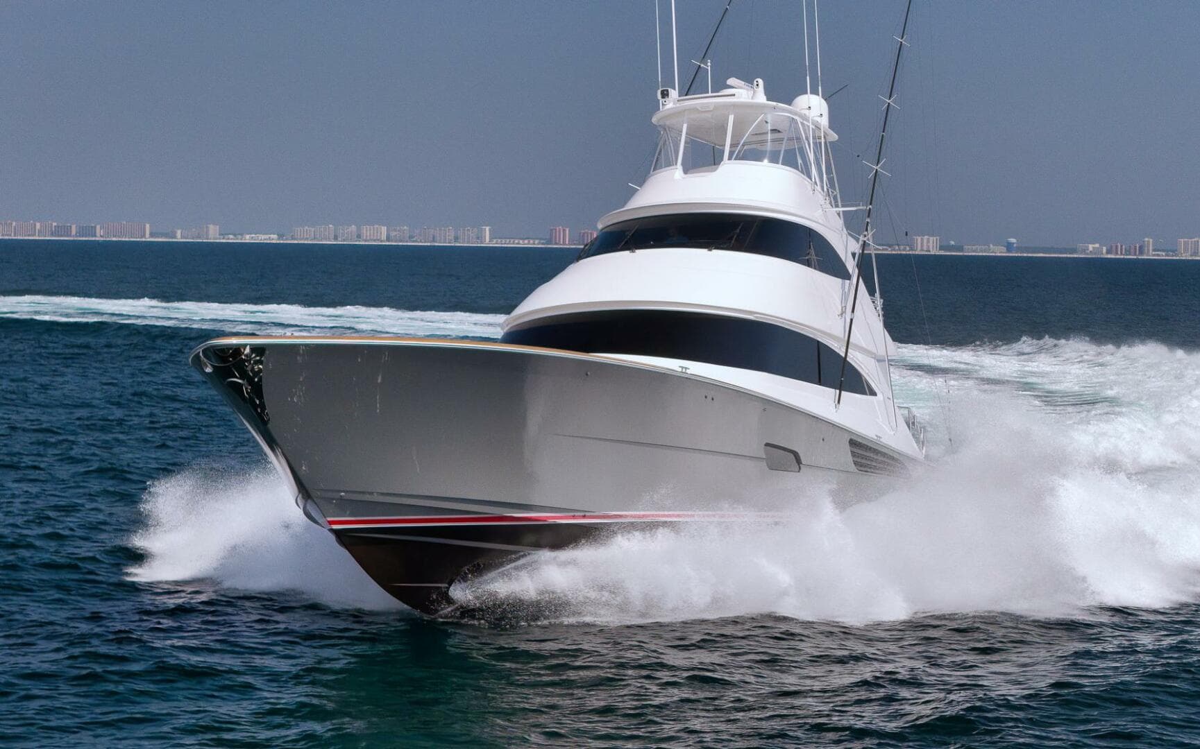 2025 Viking 90 Convertible — photo 174