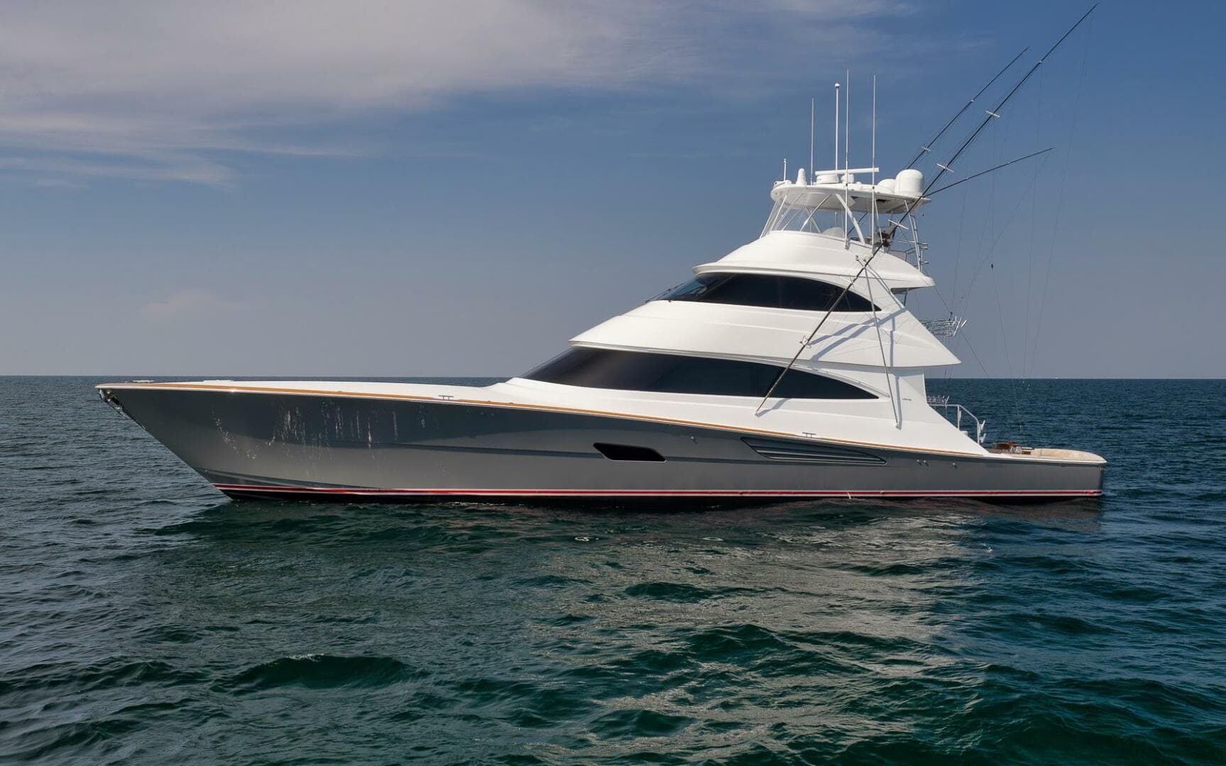 2025 Viking 90 Convertible — photo 155