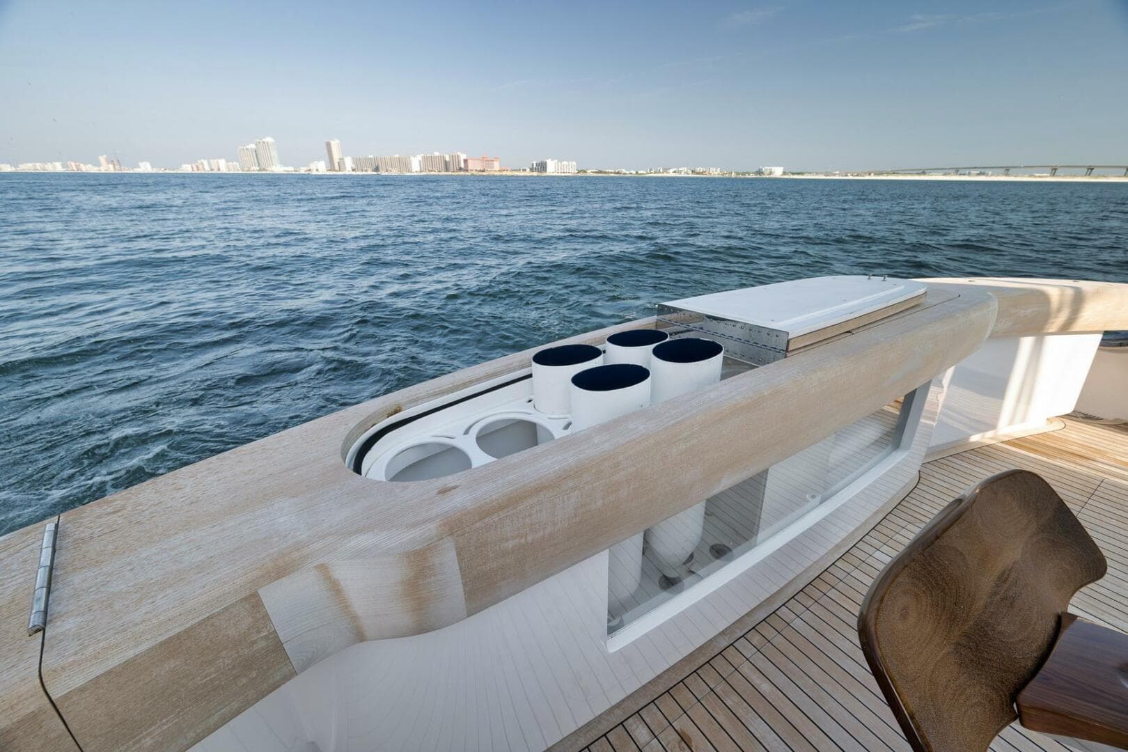 2025 Viking 90 Convertible — photo 126