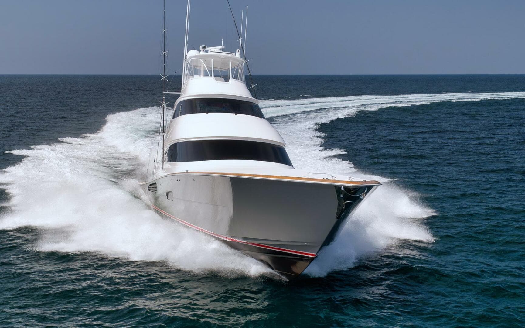 2025 Viking 90 Convertible — photo 167