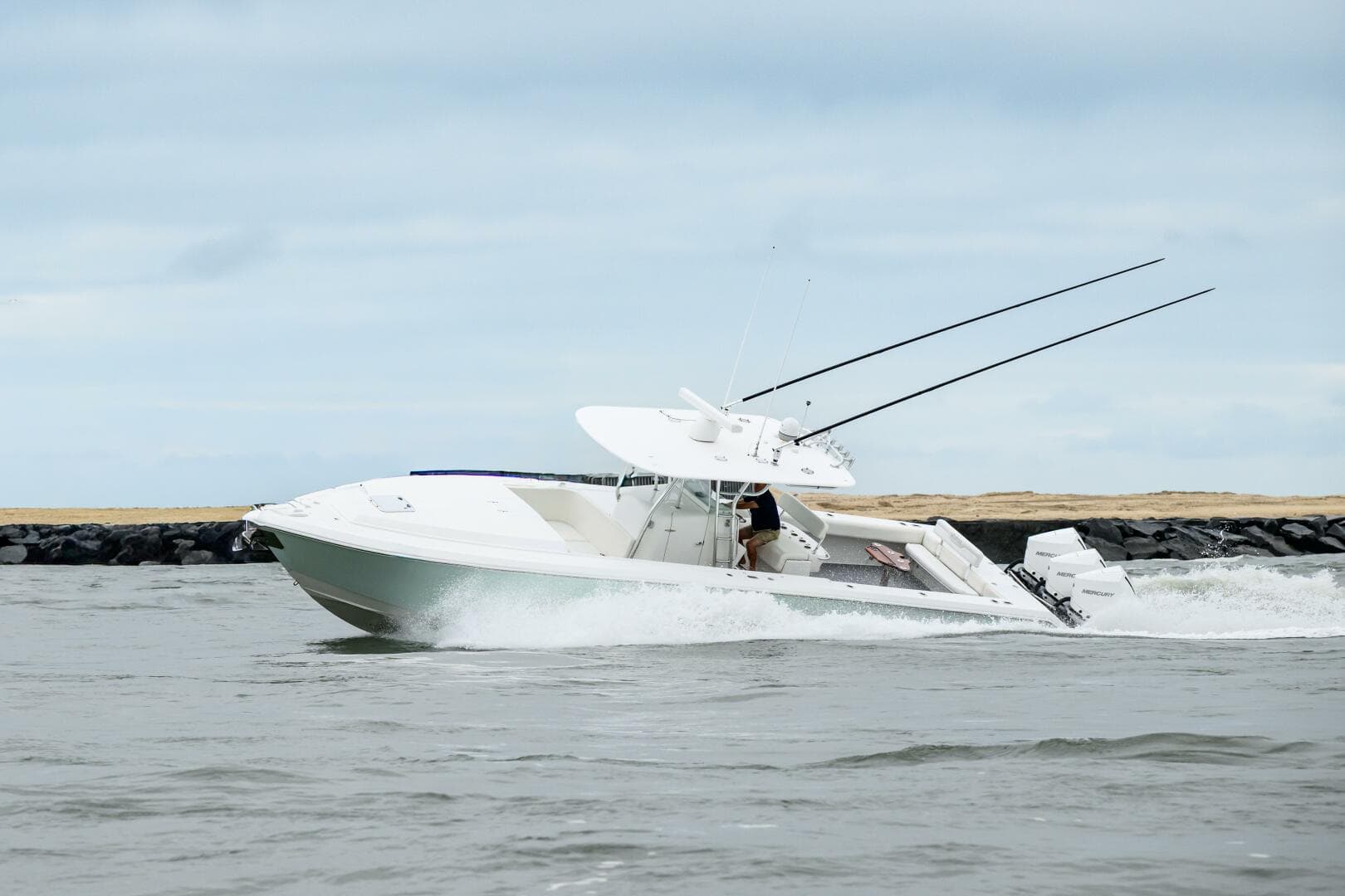 2008 Venture 39 Cuddy — photo 12