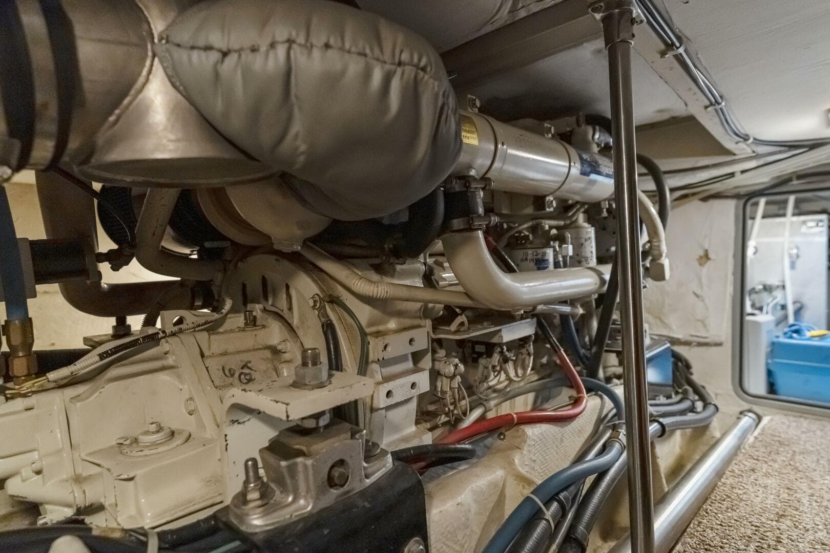 1997 Bayliner 4788 — photo 8