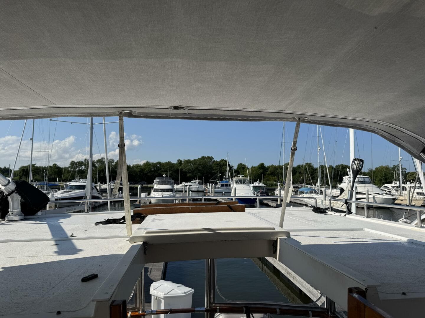 1990 Marine Trader Tradewinds — photo 18