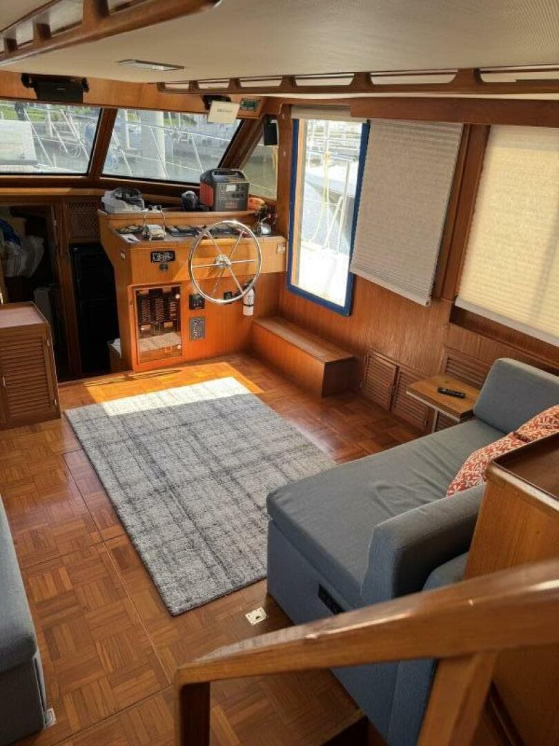 1990 Marine Trader Tradewinds — photo 28