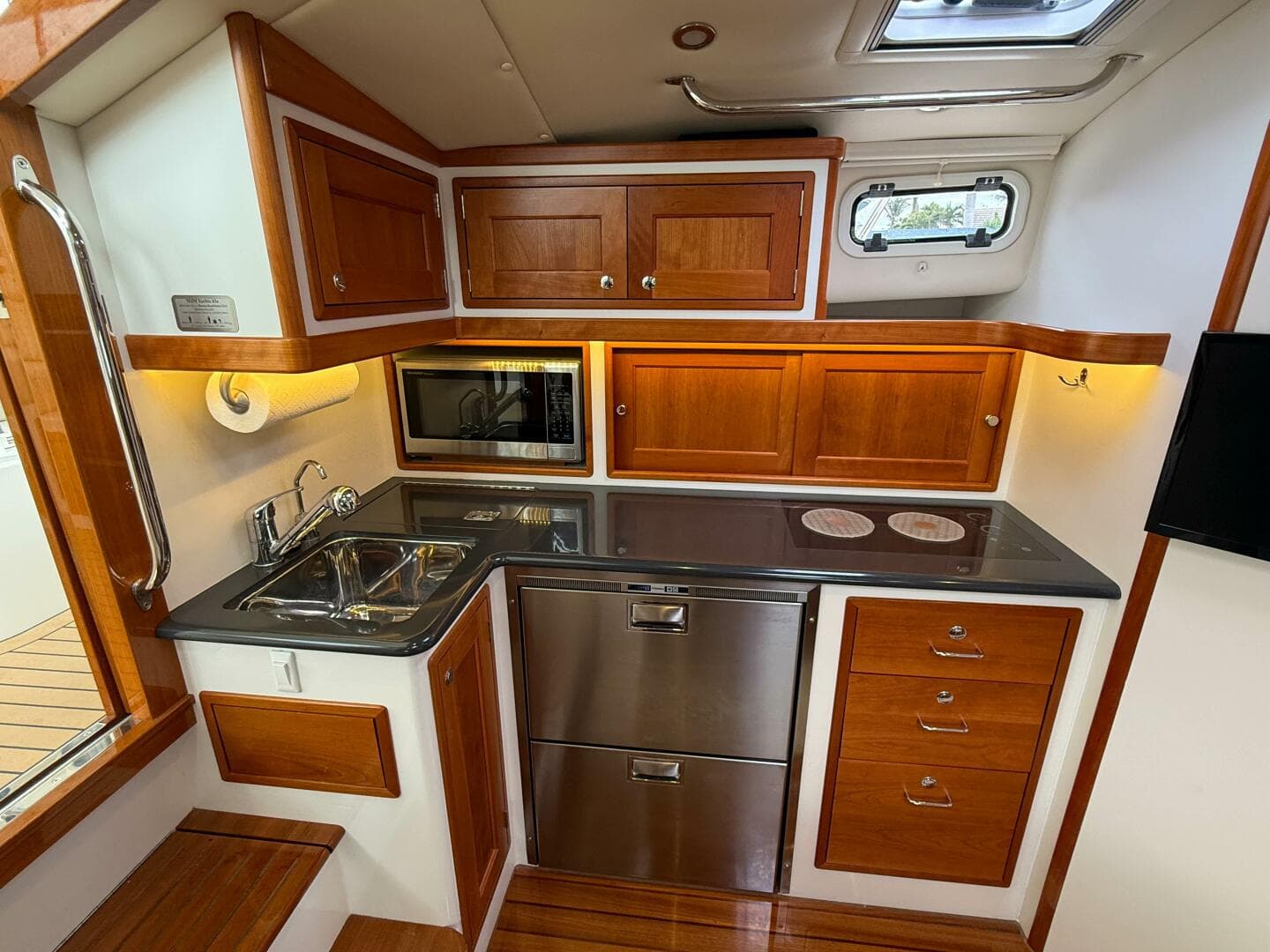 2019 Mjm 43Z — photo 27