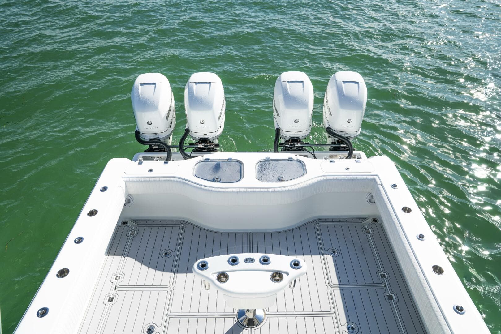 2017 Freeman 42 Lr — photo 23