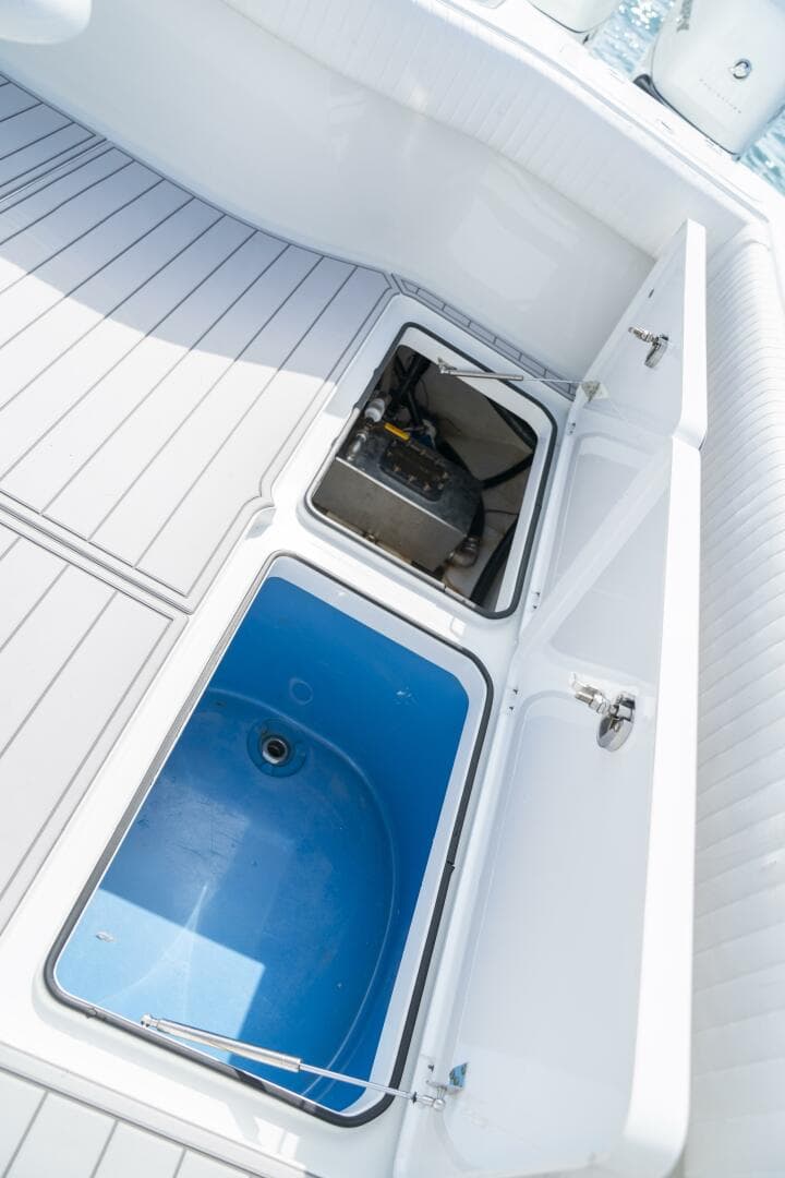 2017 Freeman 42 Lr — photo 33