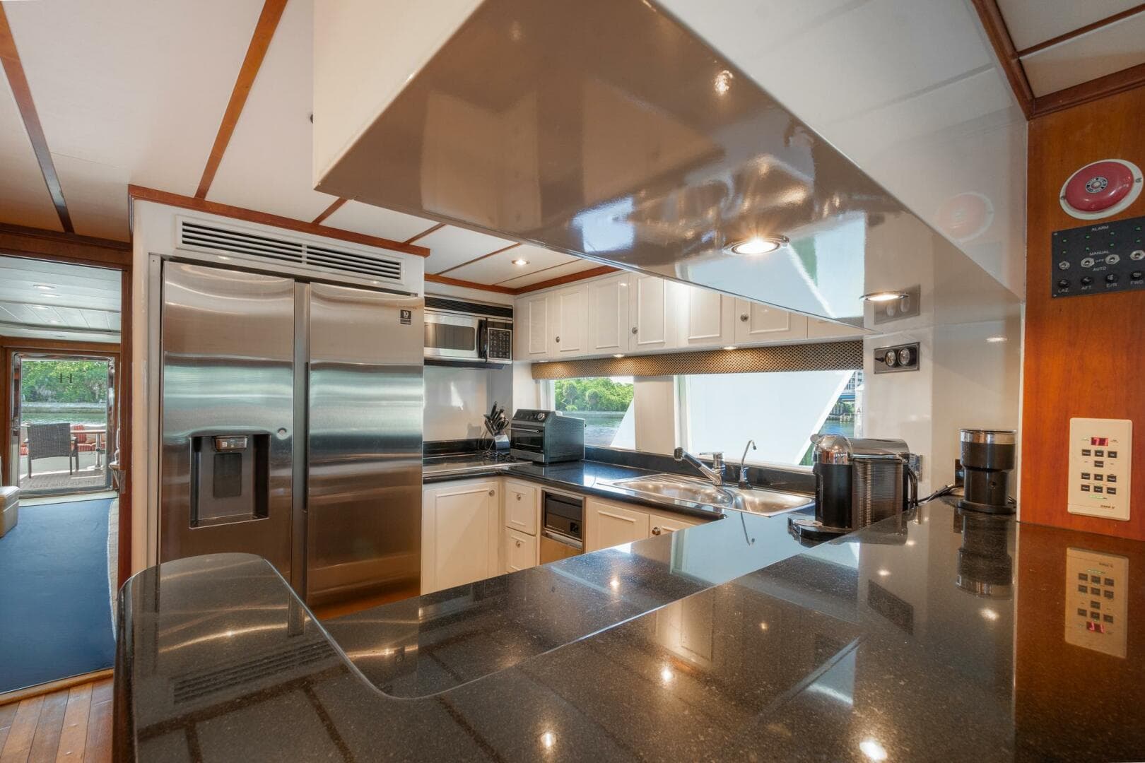 2000 Hargrave Sky Lounge — photo 17