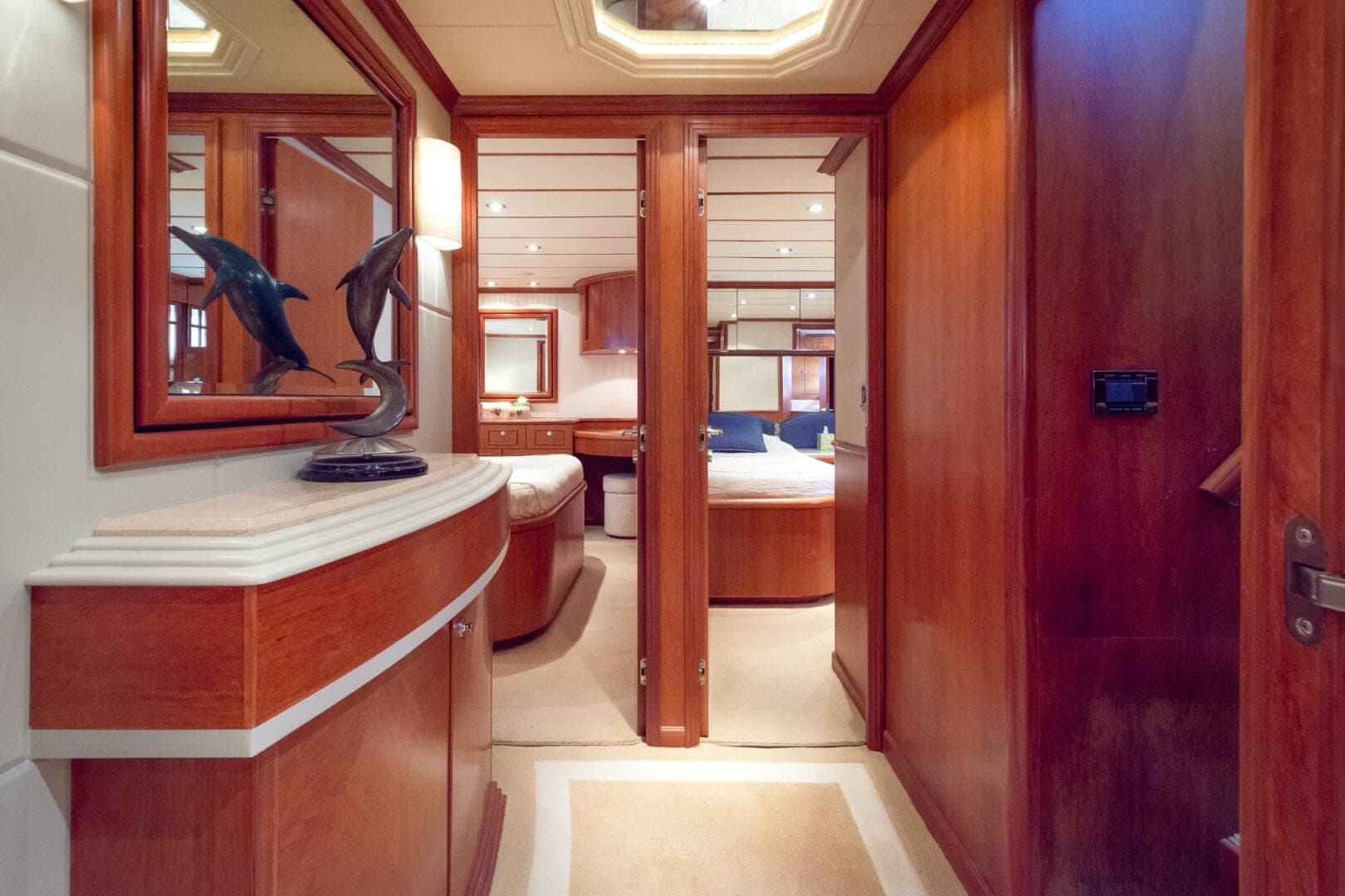 2000 Hargrave Sky Lounge — photo 24