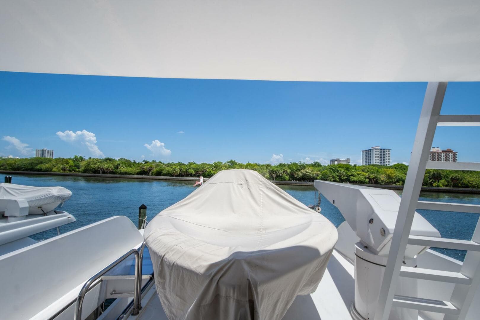 2000 Hargrave Sky Lounge — photo 45