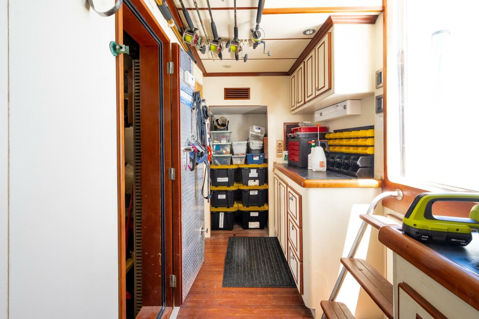 2000 Hargrave Sky Lounge — photo 41