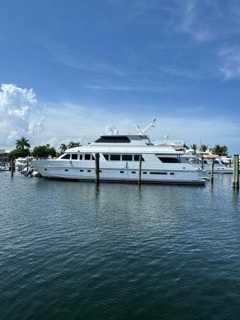 2000 Hargrave Sky Lounge — photo 2