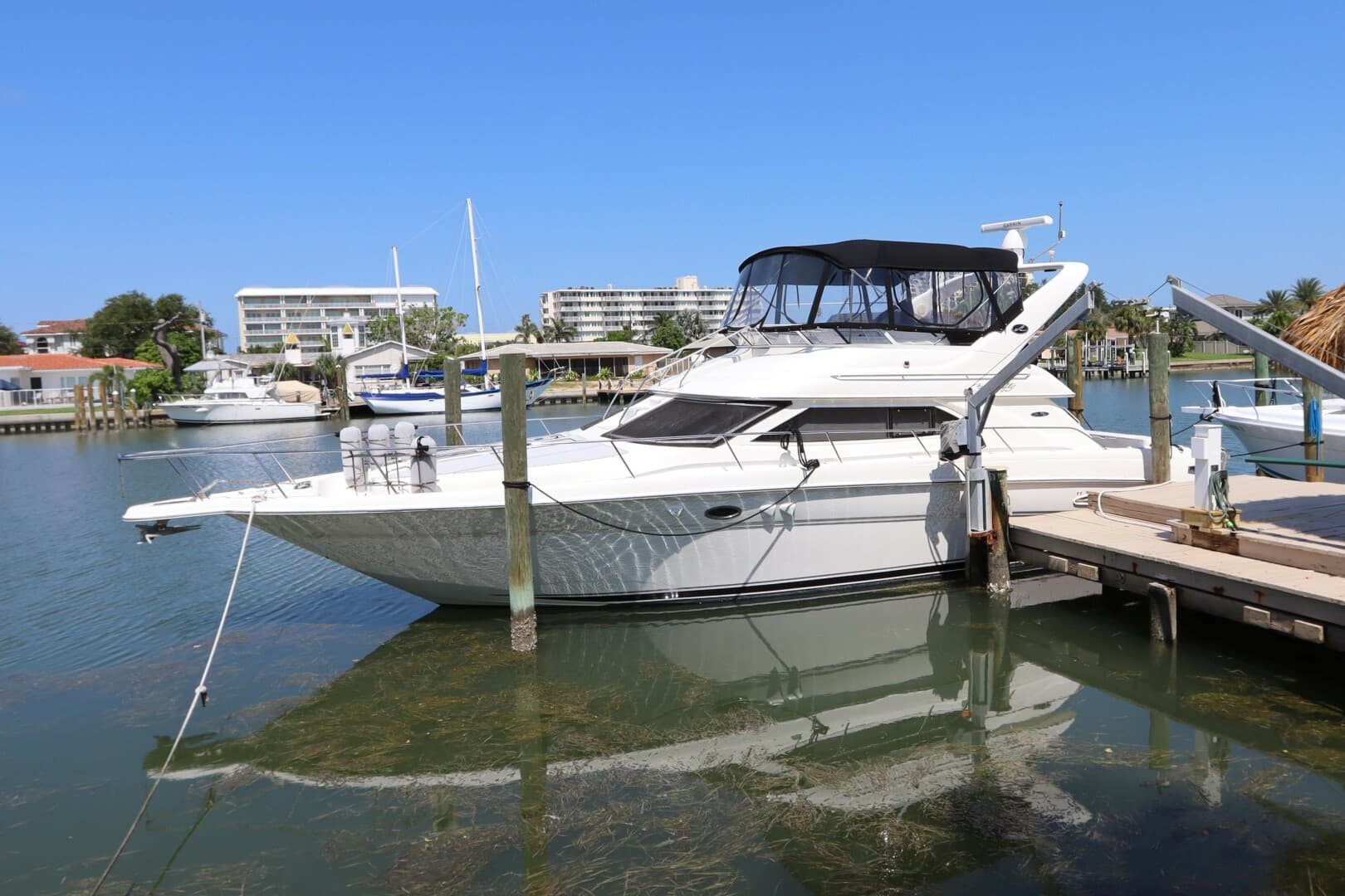 2003 Sea Ray 450 Express Bridge — photo 1