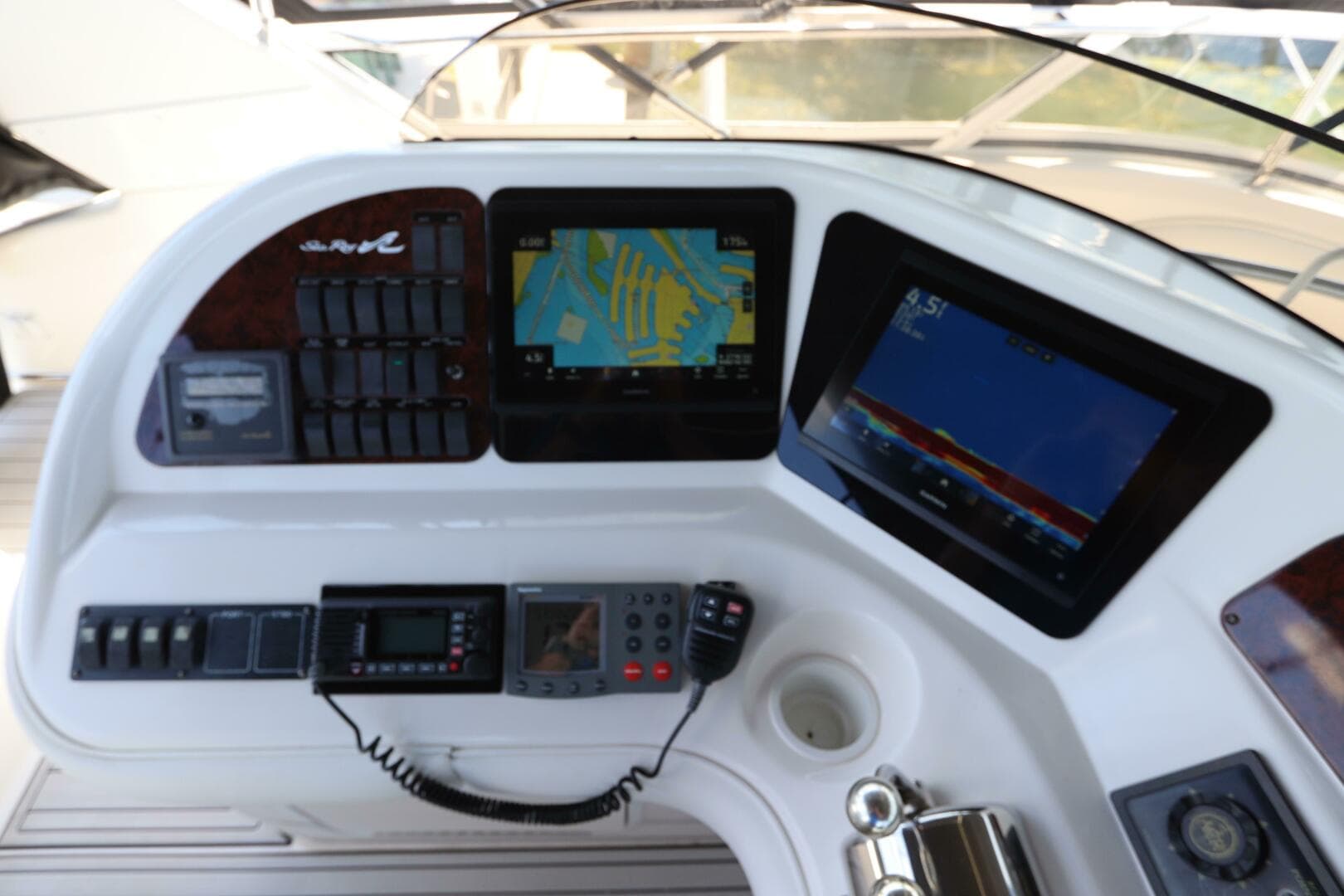 2003 Sea Ray 450 Express Bridge — photo 23