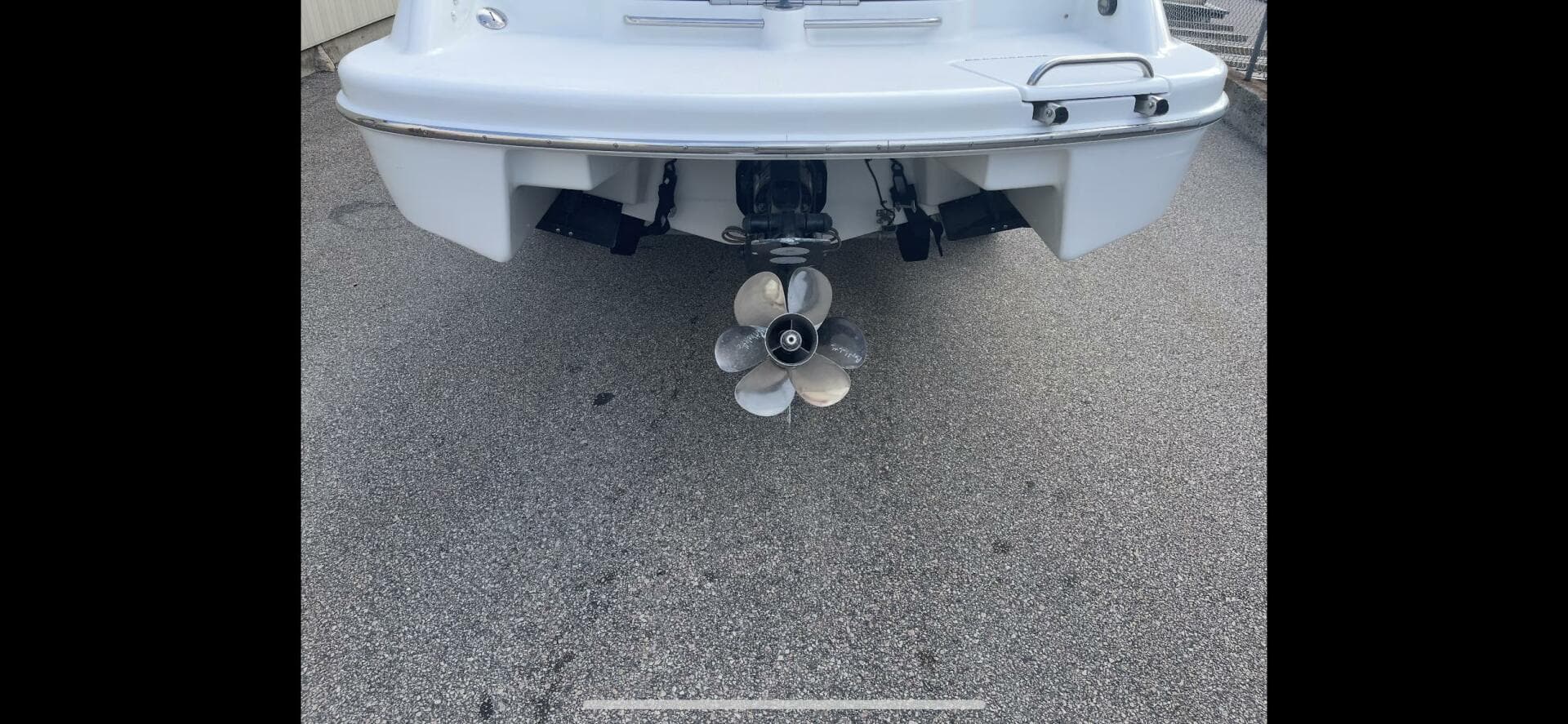 2005 Formula 240 Br — photo 22