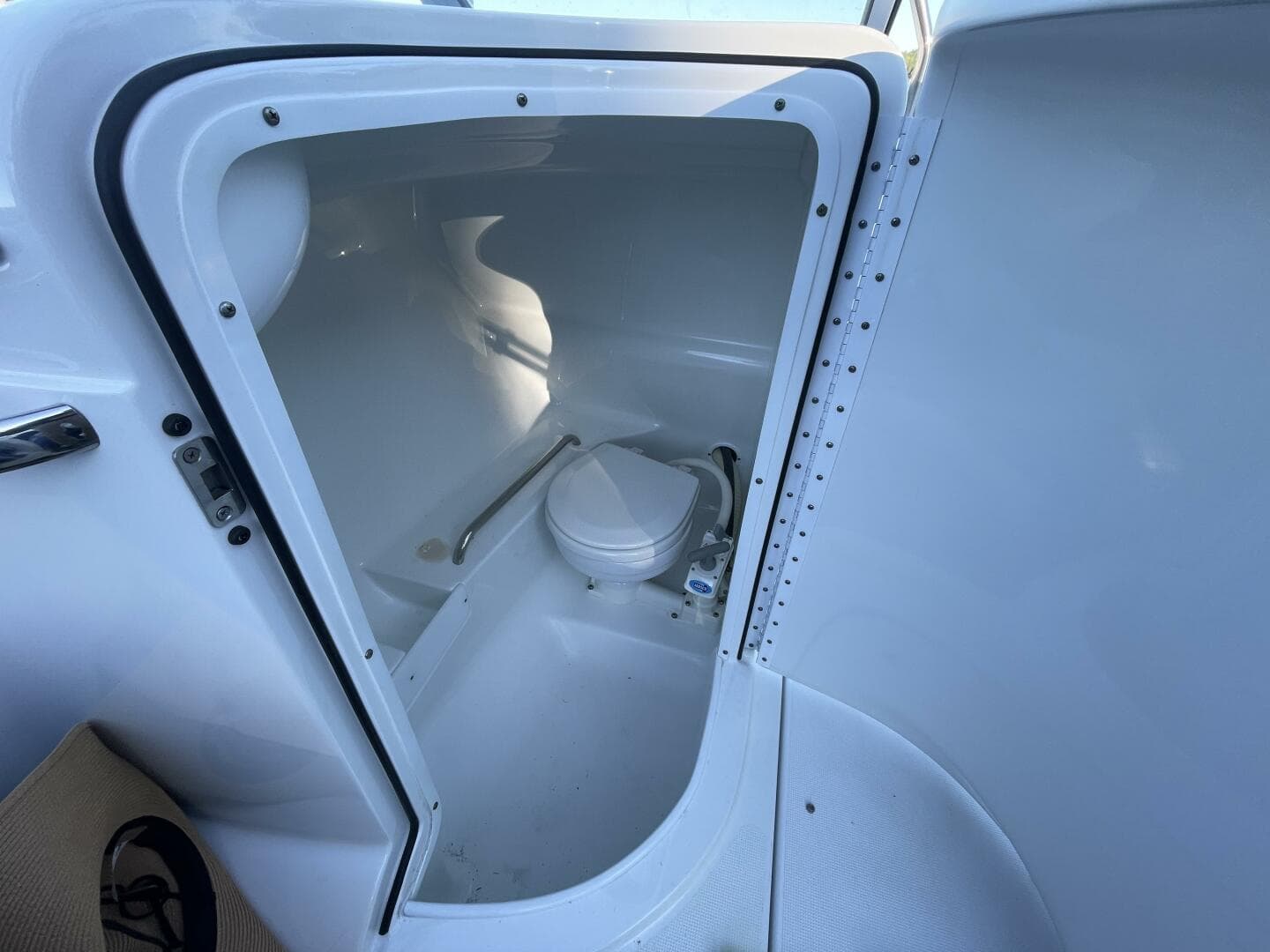 2005 Formula 240 Br — photo 12