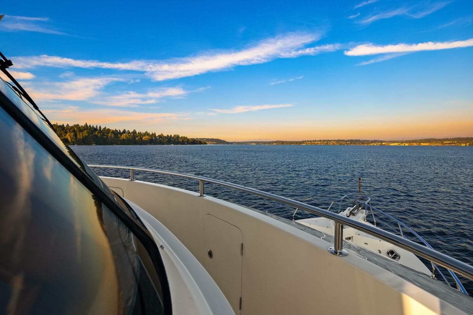 2014 Hampton 720 Skylounge Lrc — photo 90