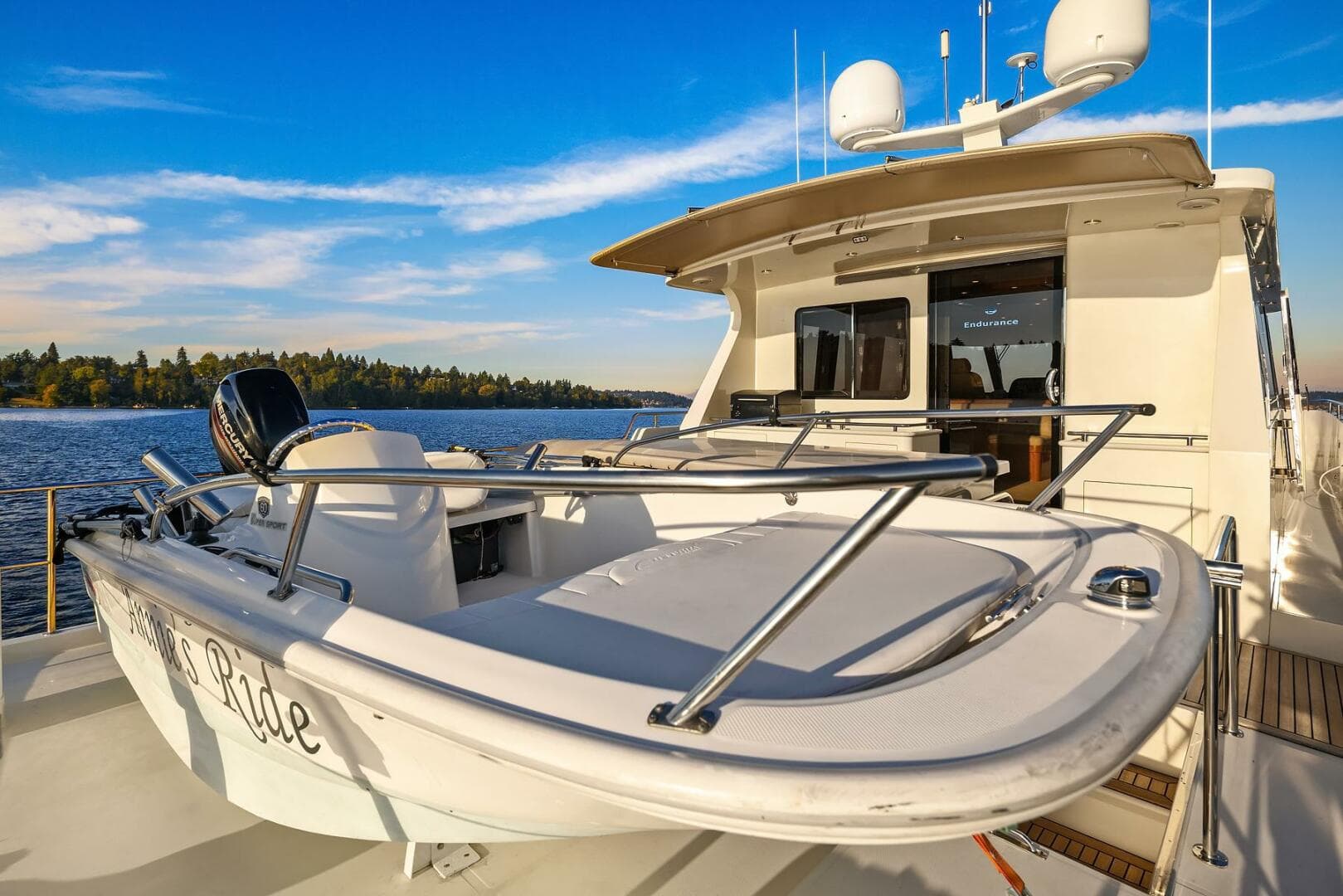 2014 Hampton 720 Skylounge Lrc — photo 65