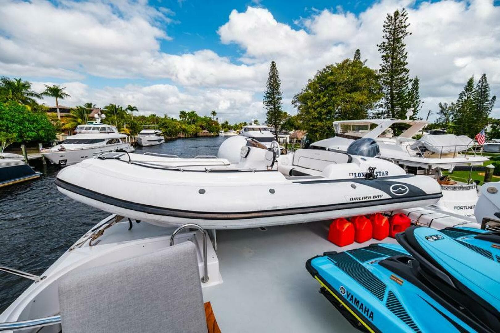 1995 Hatteras Flybridge — photo 80