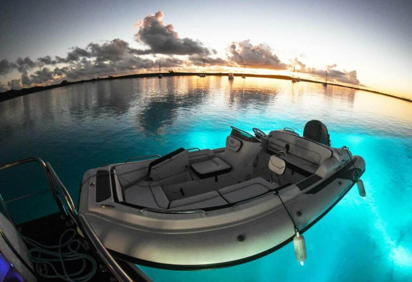 1995 Hatteras Flybridge — photo 115